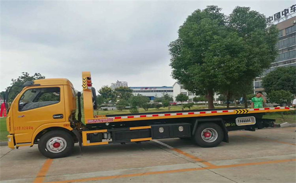 湖北定远24小时拖车救援电话号码，定远道路救援公司怎么收费的